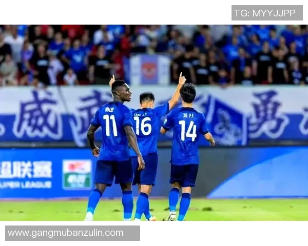 1994年上海申花与大连足球队的经典对决回顾与分析