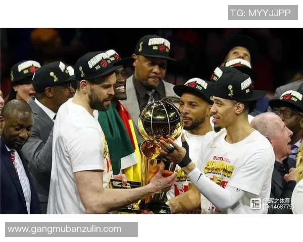 2016年勇士队与活塞队精彩对决视频直播回顾与分析