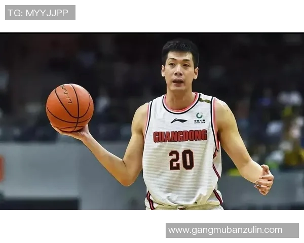 任骏飞领衔广东男篮再创辉煌期待新赛季的精彩表现与团队协作 任骏飞领衔广东男篮再创辉煌期待新赛季的精彩表现与团队协作