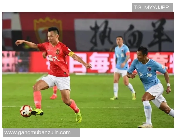 央视直播恒大与天海对决精彩瞬间全程回顾与分析 央视直播恒大与天海对决精彩瞬间全程回顾与分析