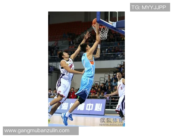 CBA季前赛精彩对决广东队迎战福建队全力争胜展现球队实力