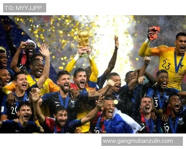 巴西与德国世界杯历史性对决回顾一场震撼人心的1比7惨败之战 巴西与德国世界杯历史性对决回顾一场震撼人心的1比7惨败之战